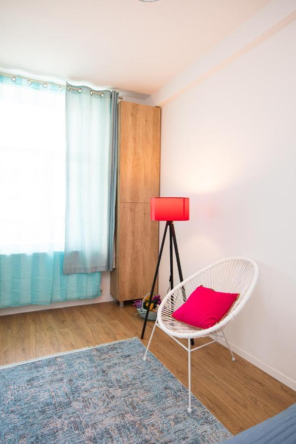 Colorful & Cozy Condo 克卢日-纳波卡 外观 照片